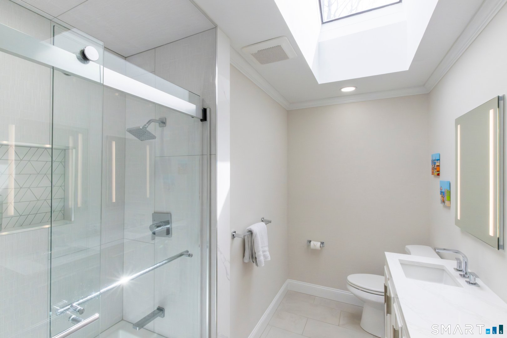 3 Crescent Lane Photo 26