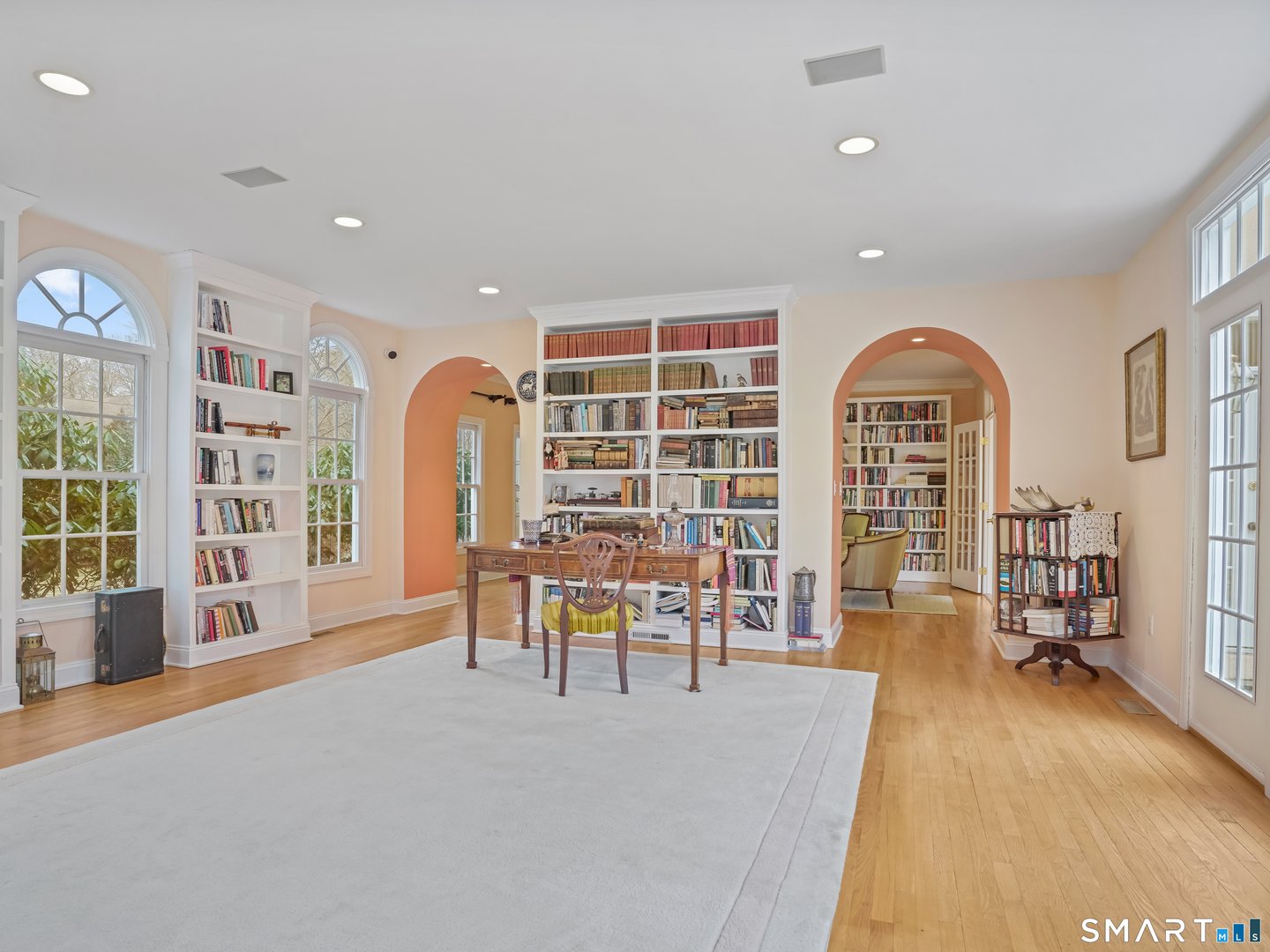 12 Fox Run Drive Photo 4