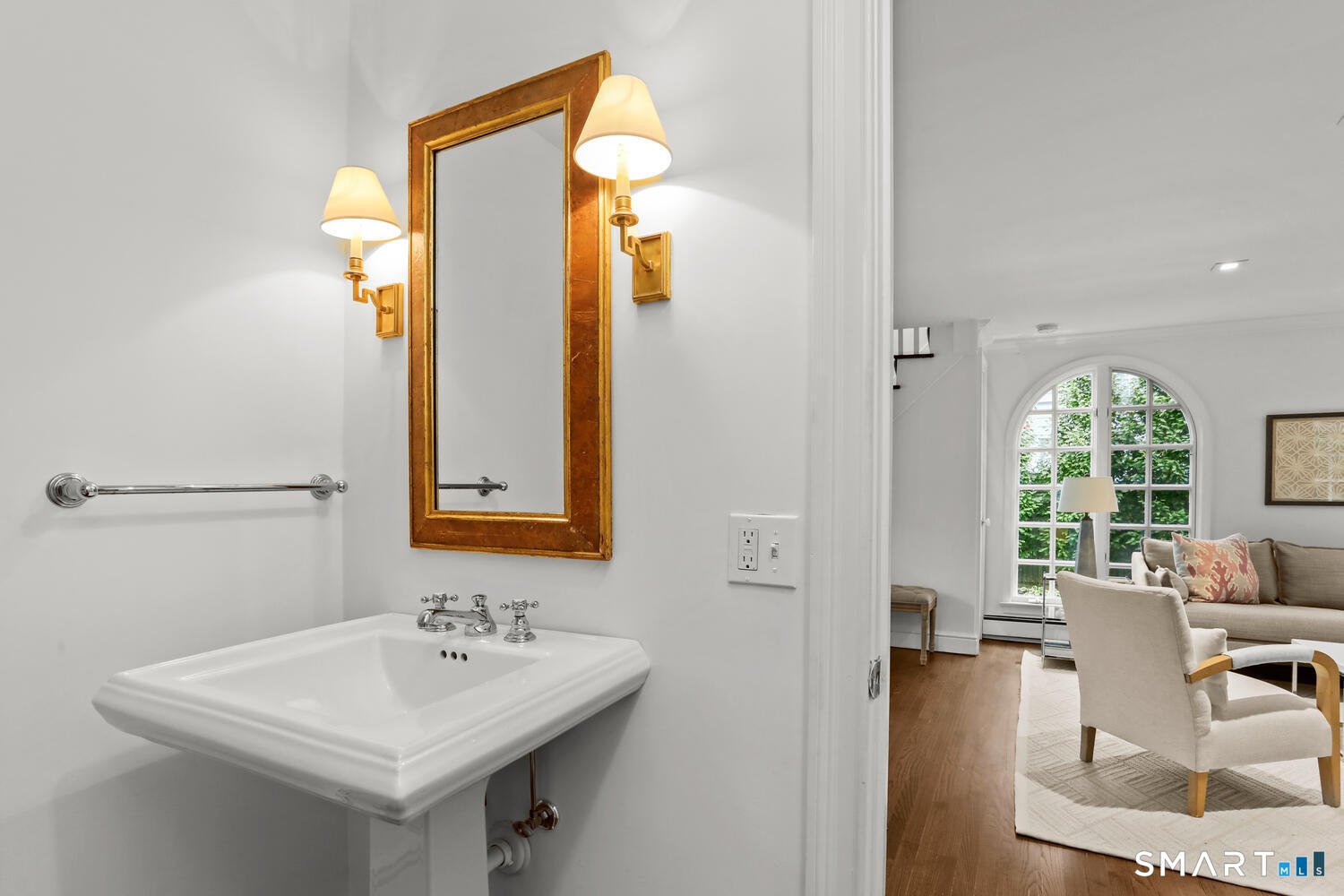 24 Westmere Avenue Photo 11