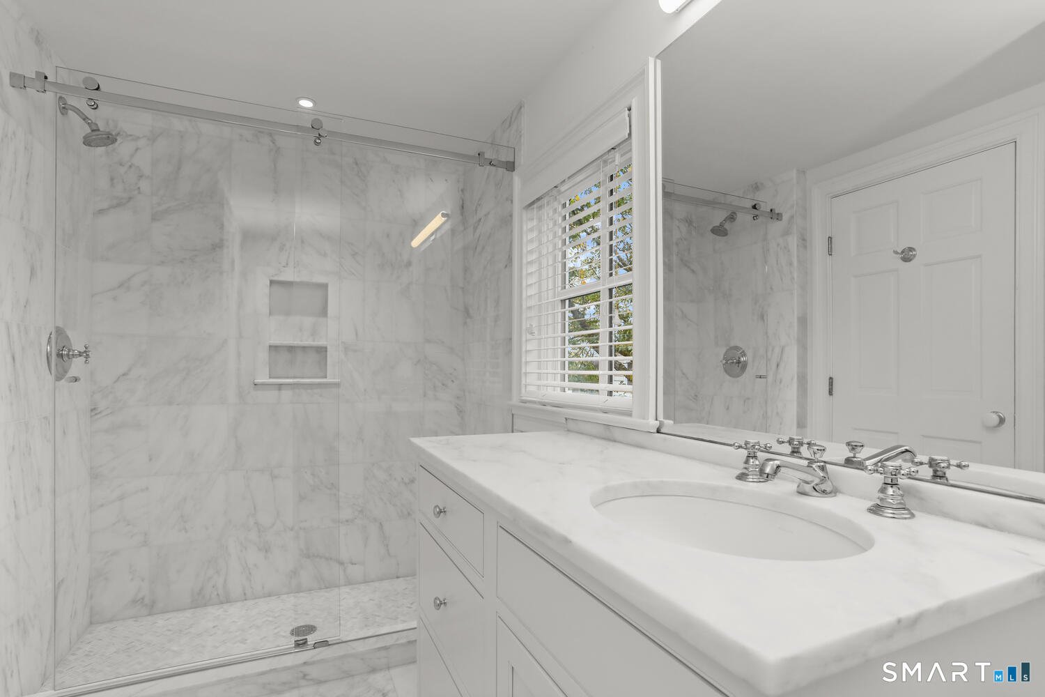 24 Westmere Avenue Photo 27