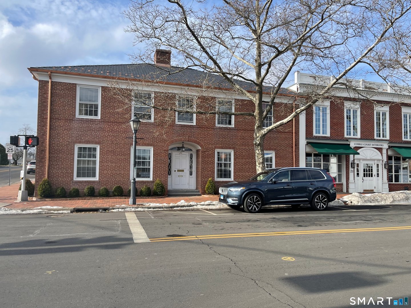 25 South Avenue Photo 1