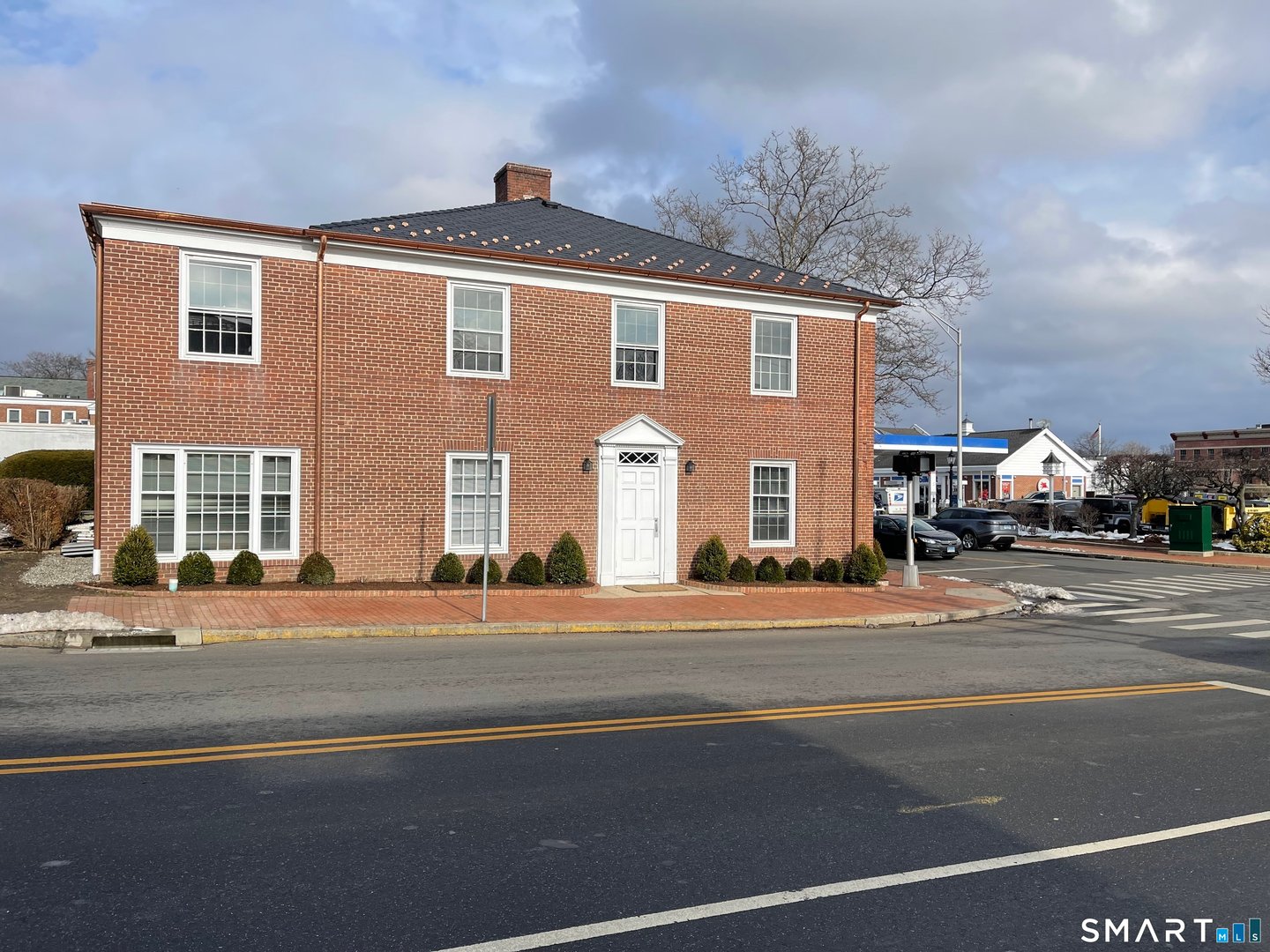 25 South Avenue Photo 2