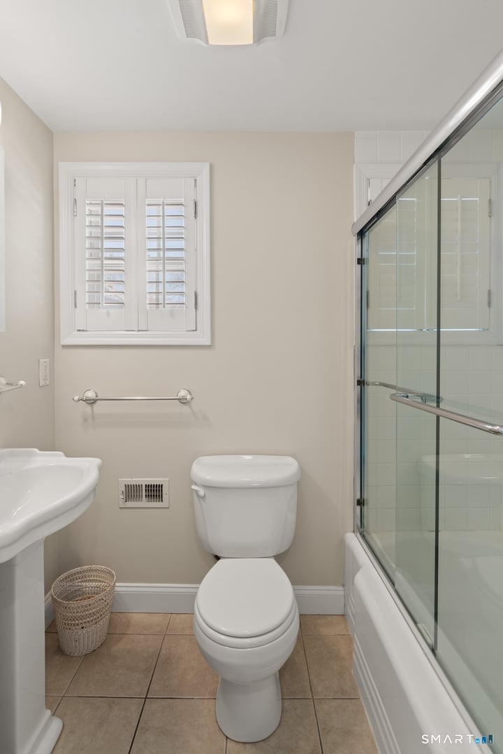 49 Minivale Road Photo 24