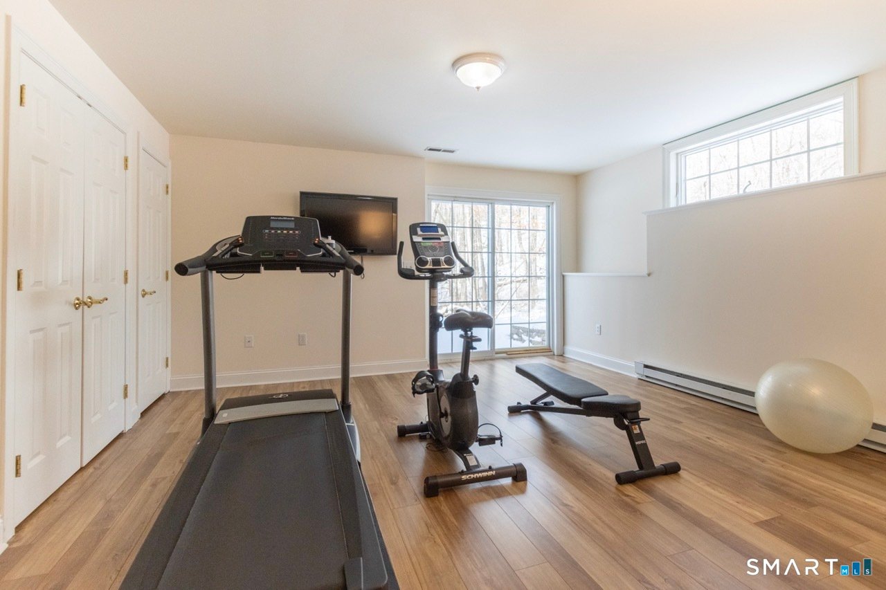 44 Chadwick Court Photo 30