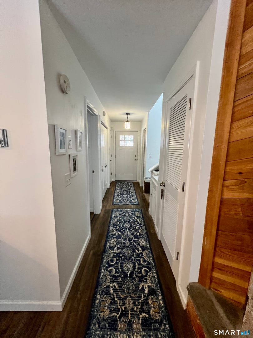 319 Cliffside Drive Photo 18