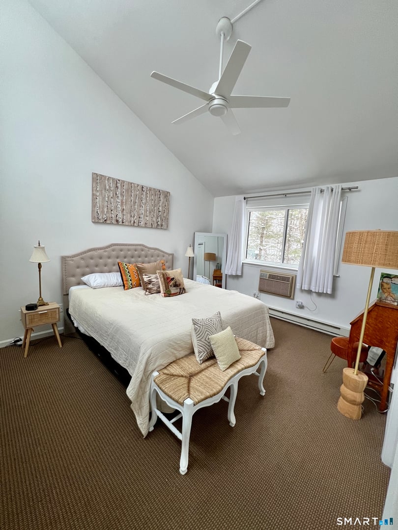 319 Cliffside Drive Photo 19