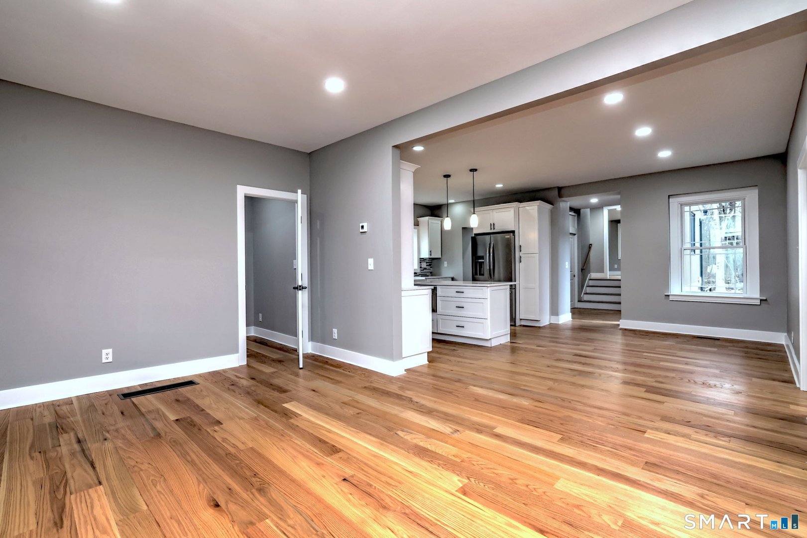 884 Grassy Hill Road Photo 13