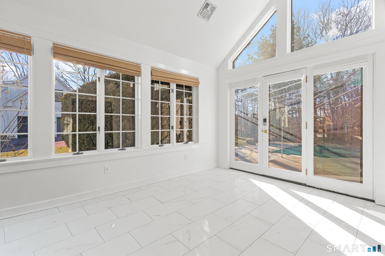 9 Lazy Brook Road Photo 14