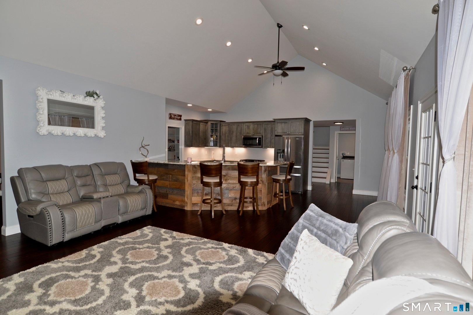 604 Wildcat Hill Road Photo 6