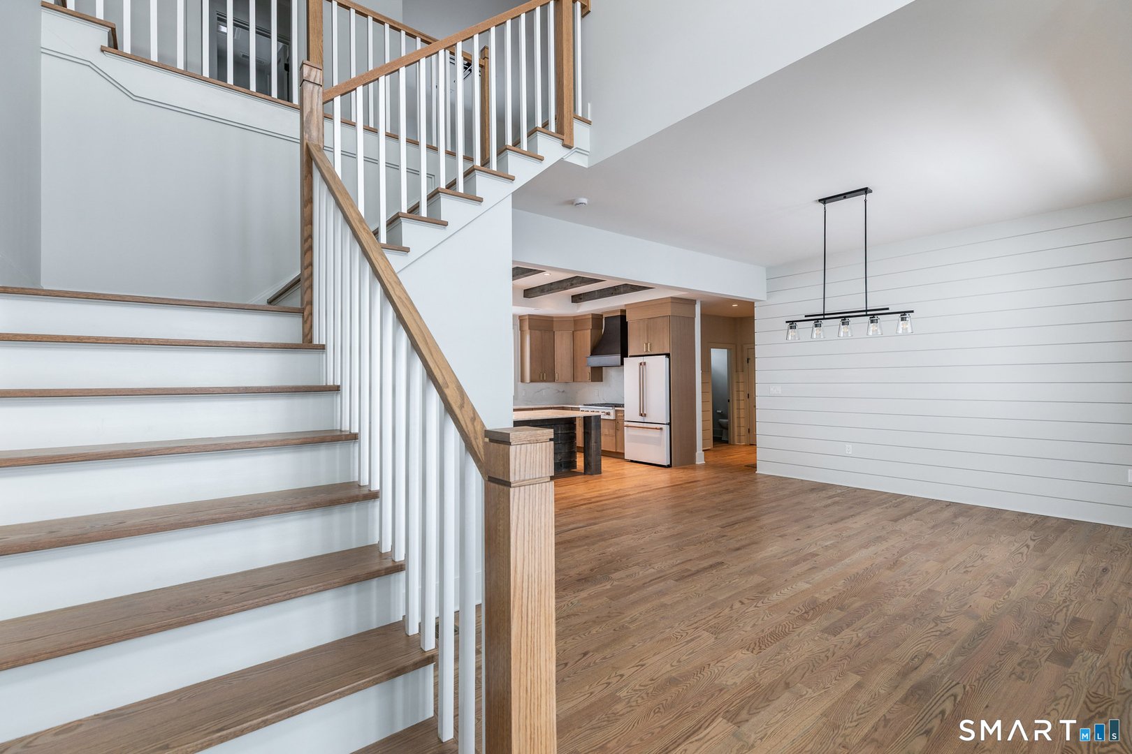 195 Willow Creek Estates Drive Photo 8