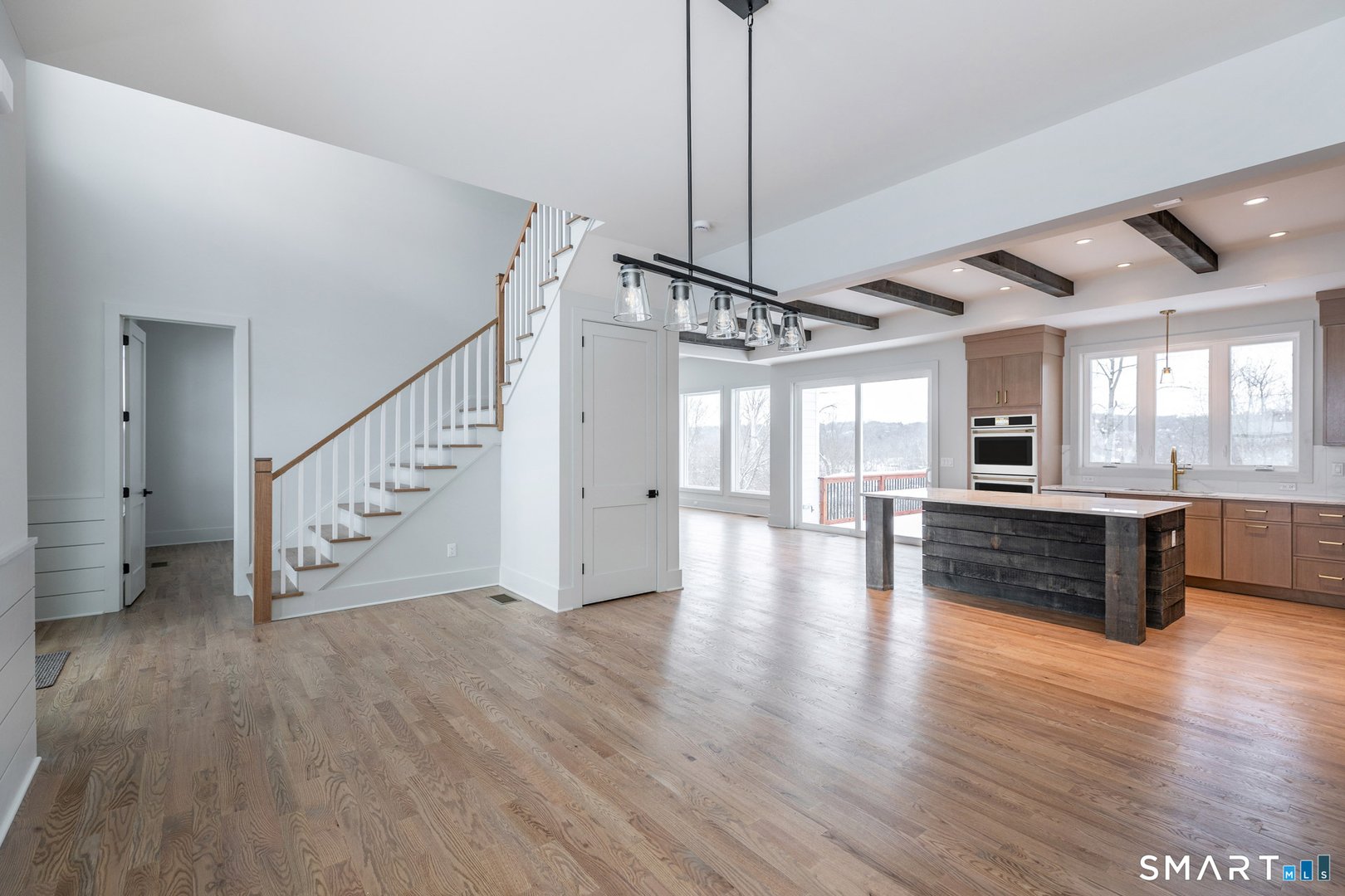 195 Willow Creek Estates Drive Photo 9