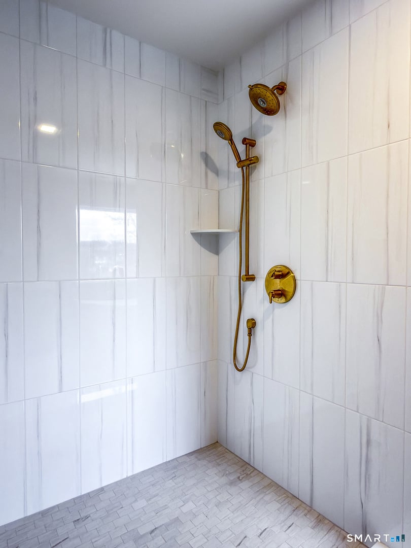 195 Willow Creek Estates Drive Photo 26