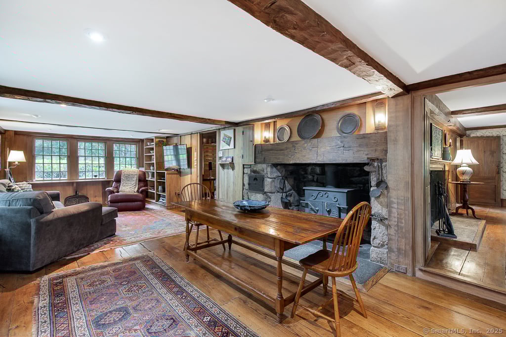 71 Beecher Road Photo 8