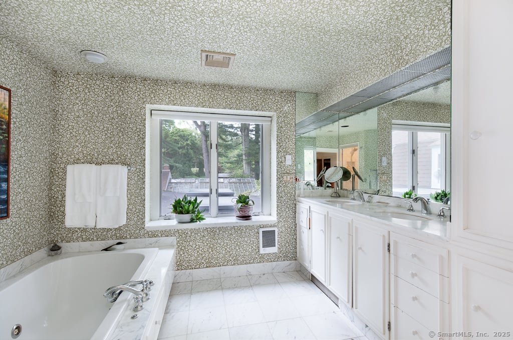 71 Beecher Road Photo 20