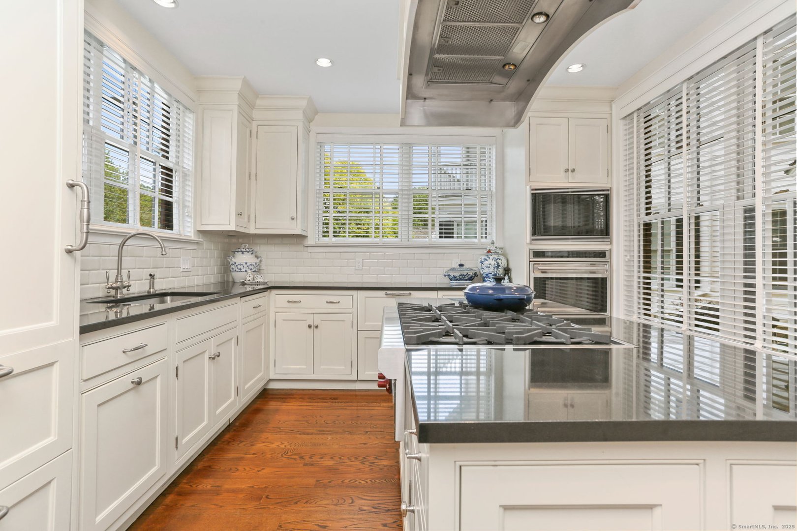 2 Elmwood Drive #2 Photo 15