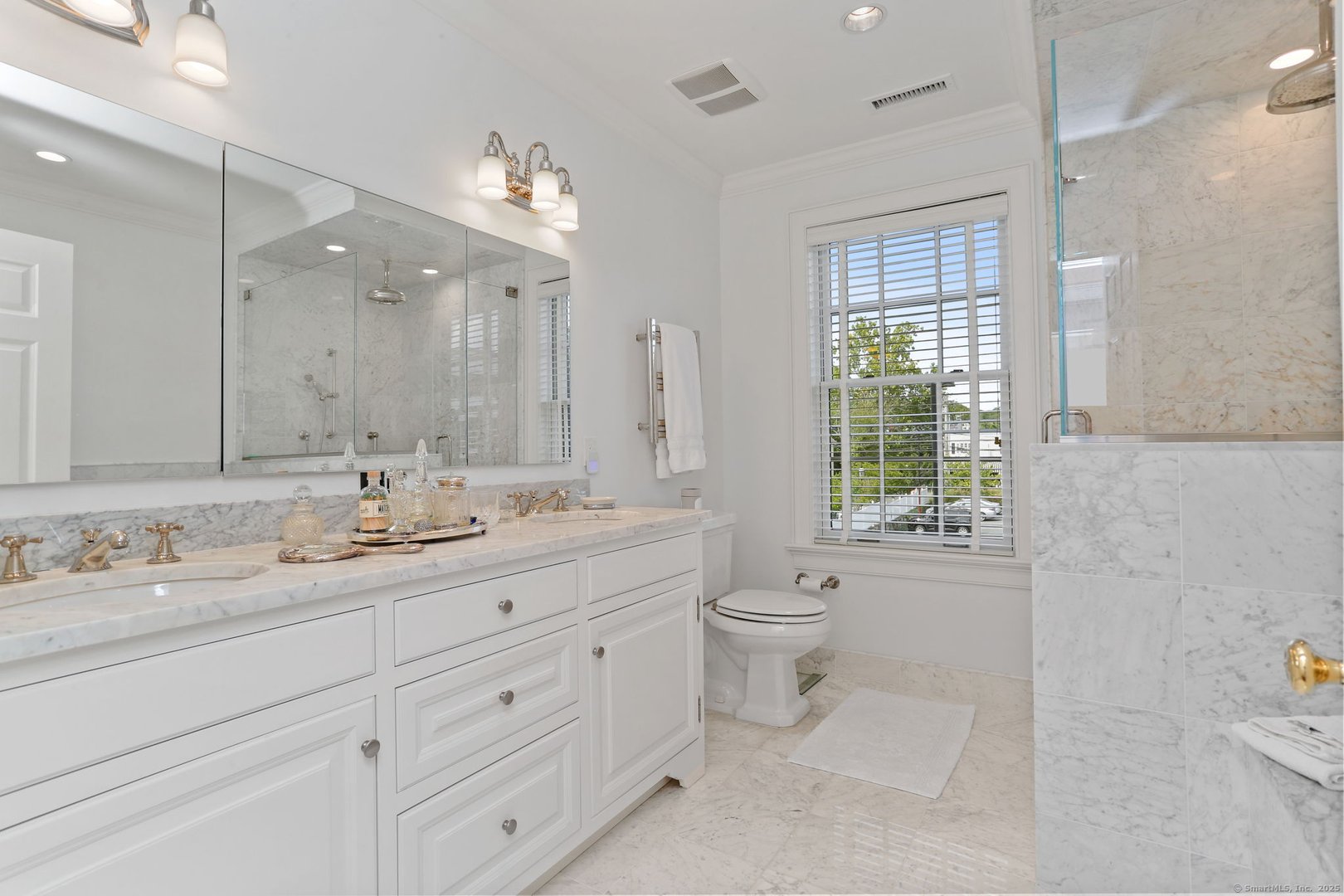 2 Elmwood Drive #2 Photo 20