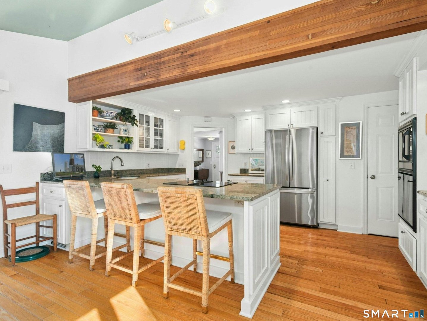 6 Richmond Road Photo 10