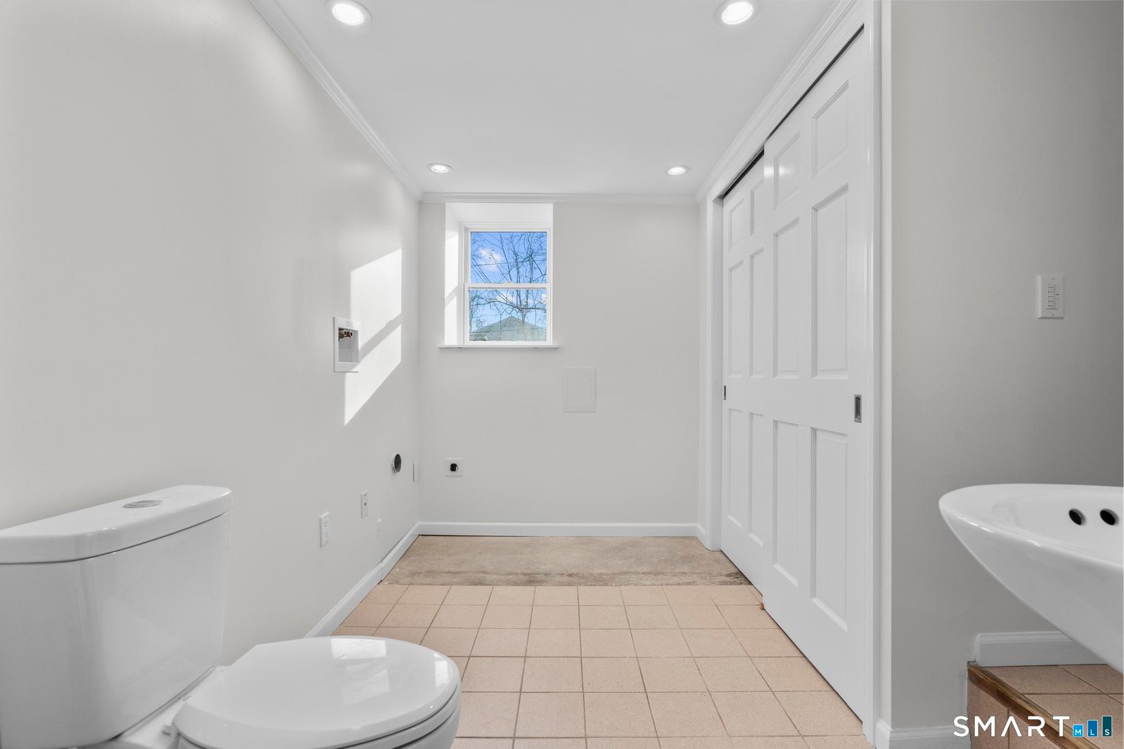 309 Twin Lakes Road Photo 10