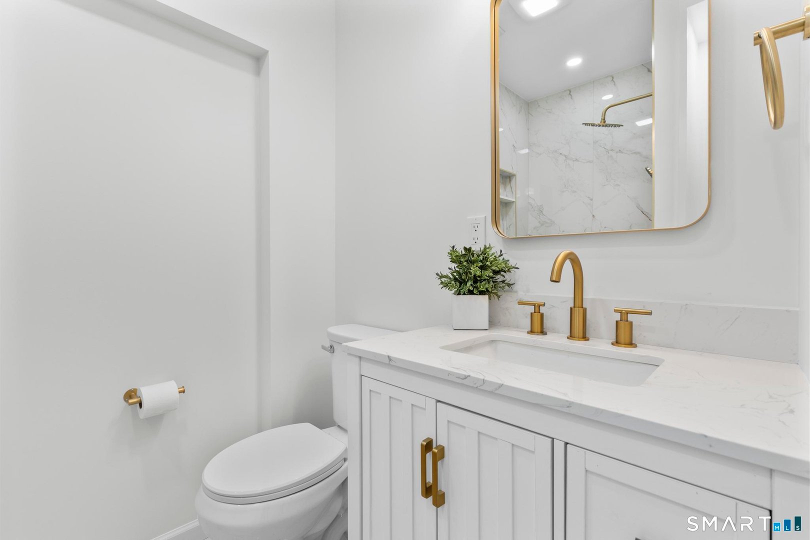 309 Twin Lakes Road Photo 16