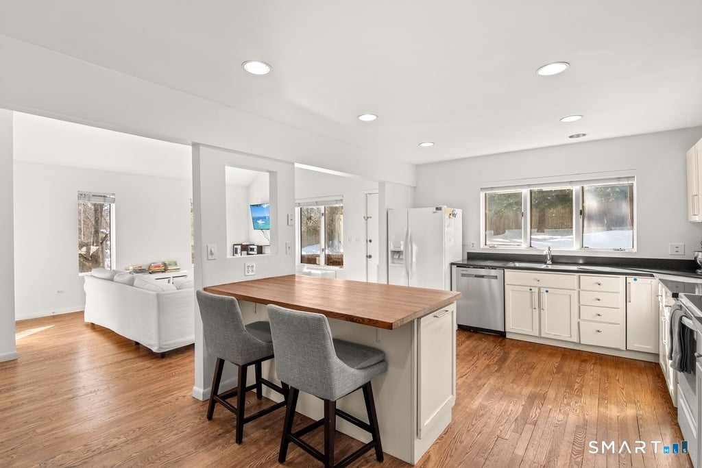 40 Tory Hill Lane Photo 5