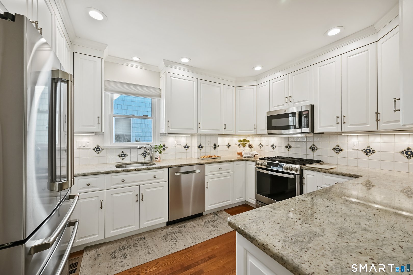 413 Ocean Avenue Photo 19