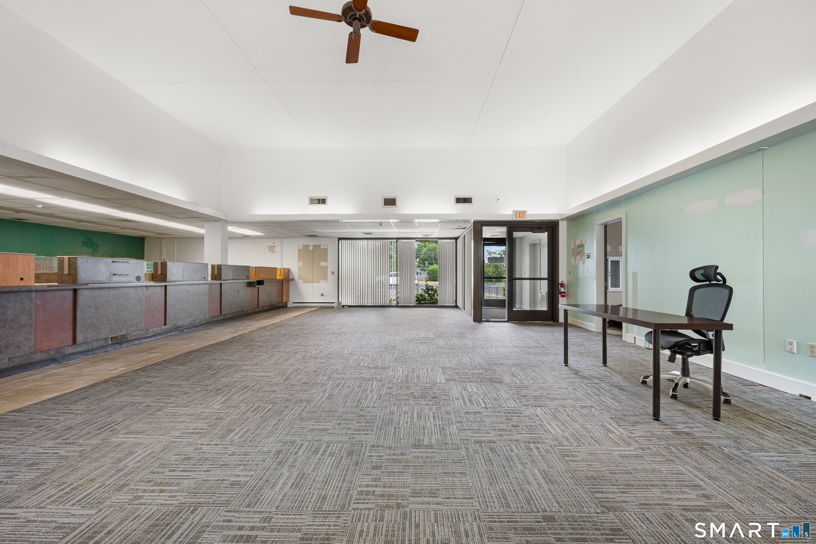 43 Pennsylvania Avenue Photo 8