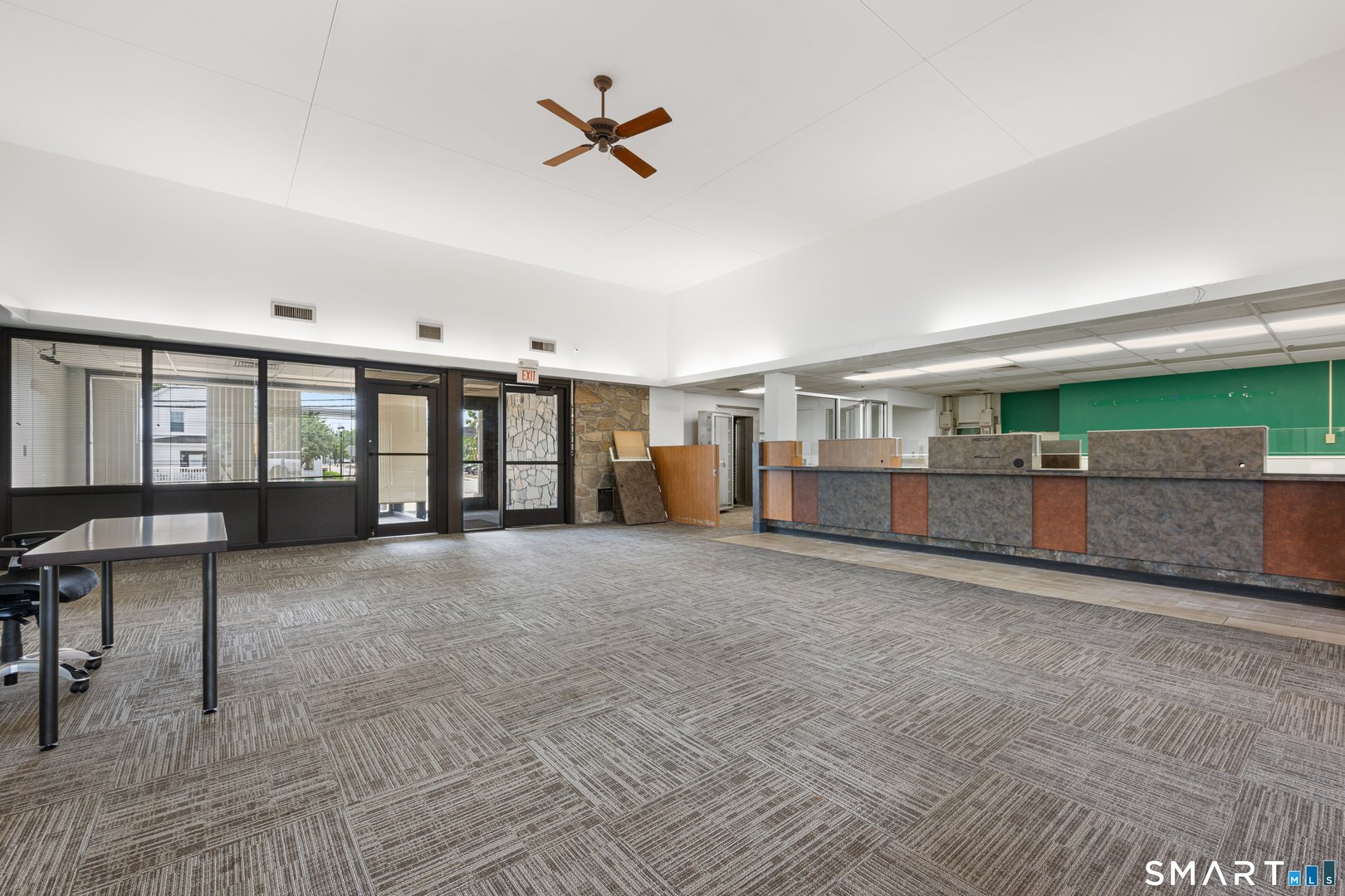 43 Pennsylvania Avenue Photo 9