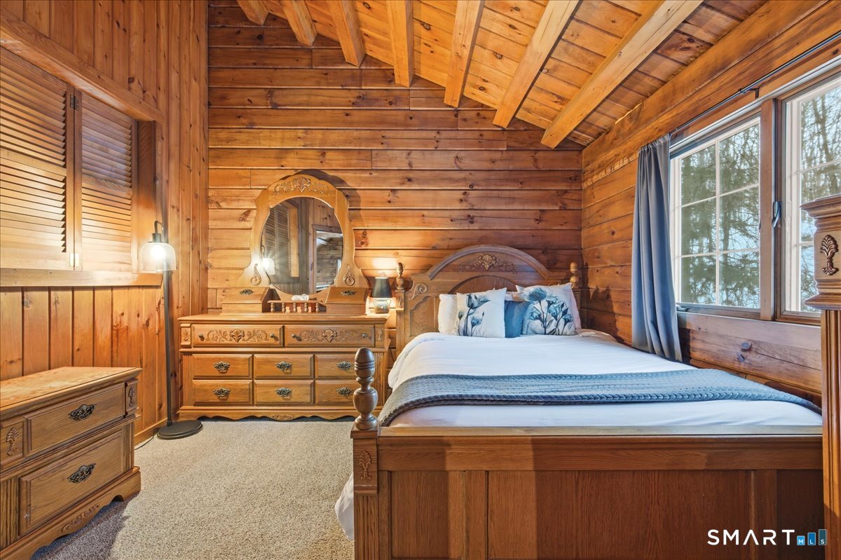 32 Krug Road Photo 12