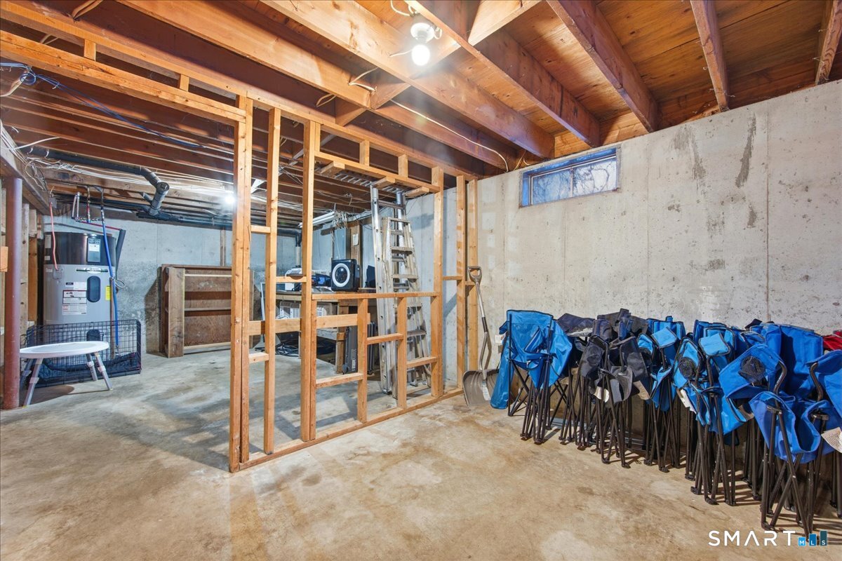 32 Krug Road Photo 28