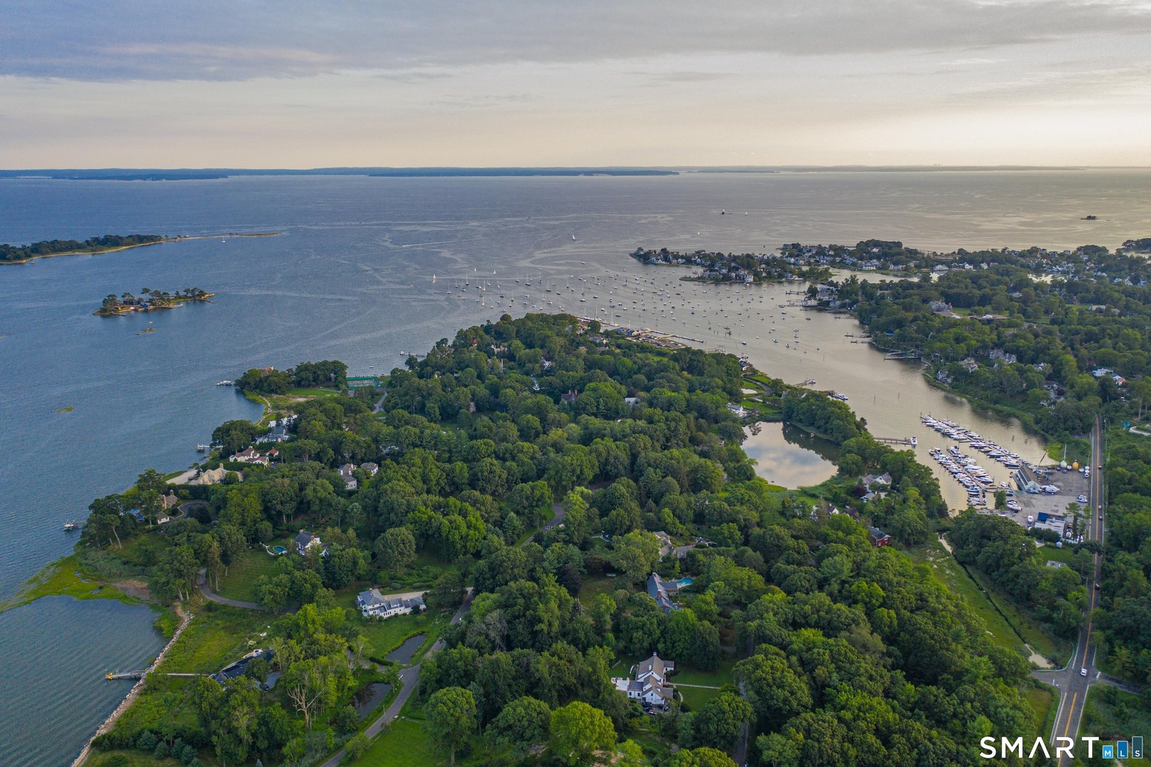 3 Hilltop Road Photo 6