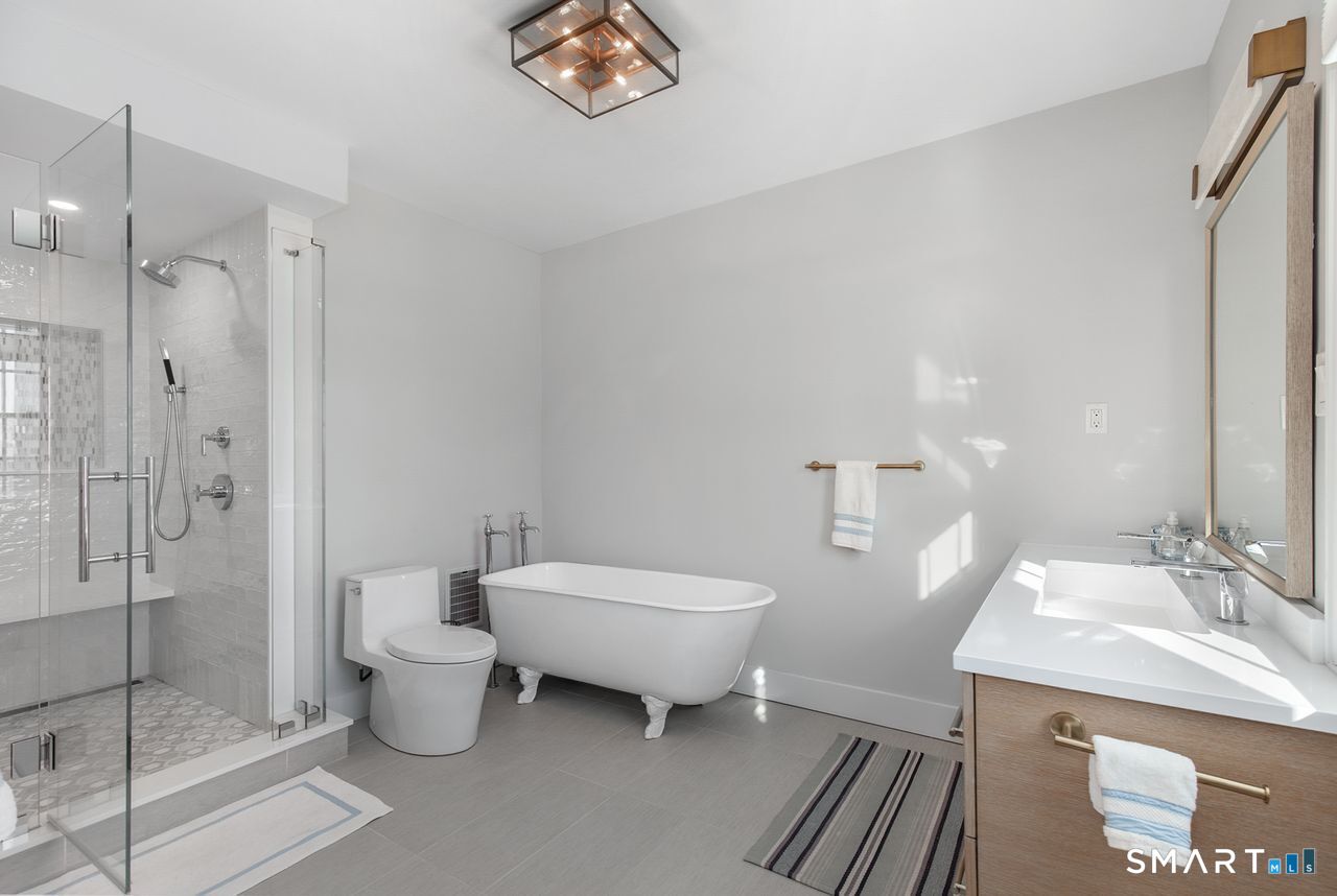 35 Point Lookout Photo 22