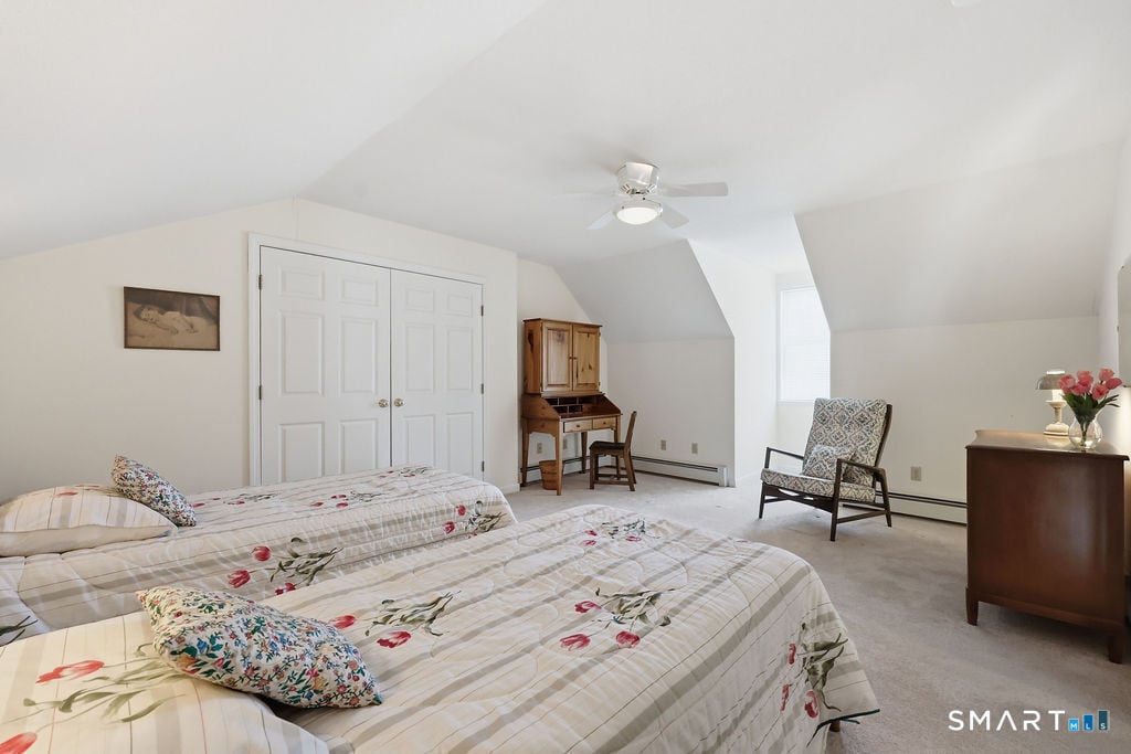 33 Westwood Drive Photo 34