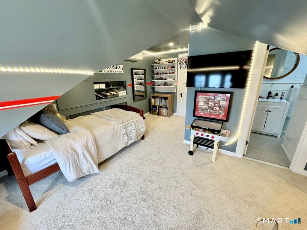 213 Rowayton Avenue Photo 18