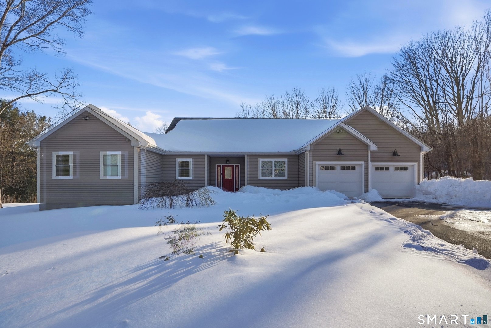 166 East Cotton Hill Road Photo 1