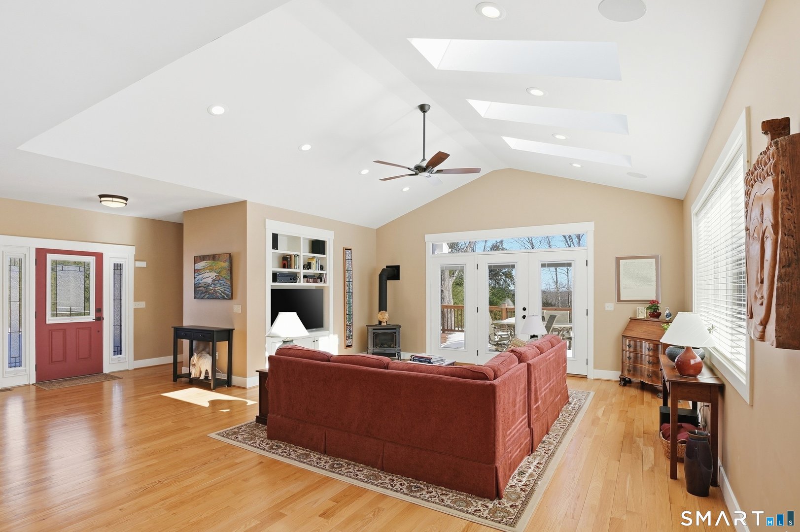 166 East Cotton Hill Road Photo 4