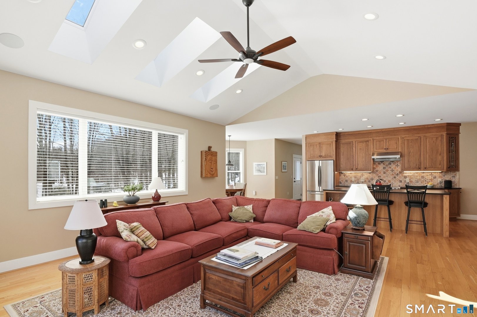 166 East Cotton Hill Road Photo 8