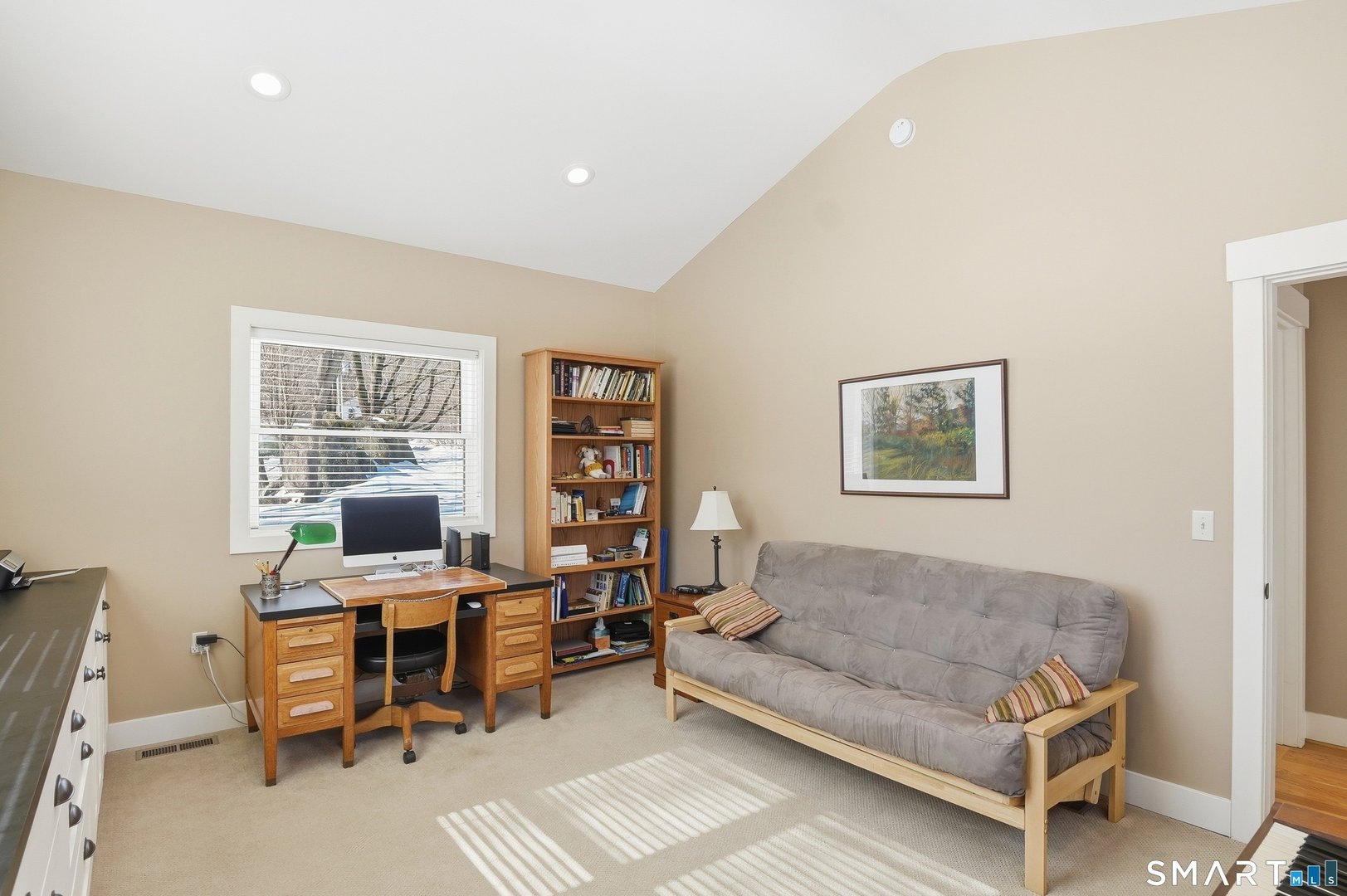 166 East Cotton Hill Road Photo 17