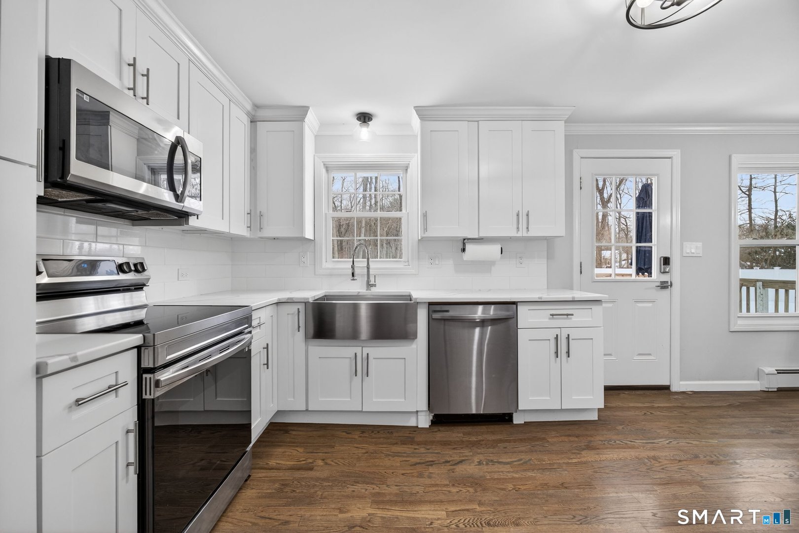 375 Sea Hill Road Photo 7