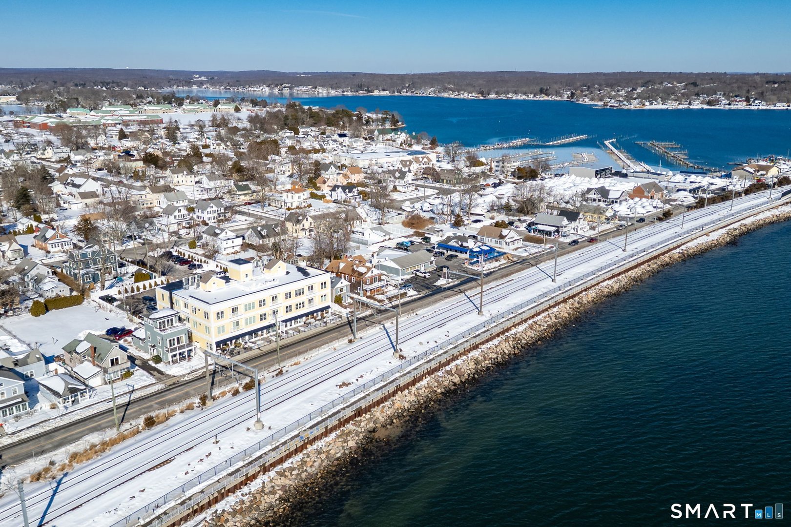 185 Main Street  #305 Photo 35