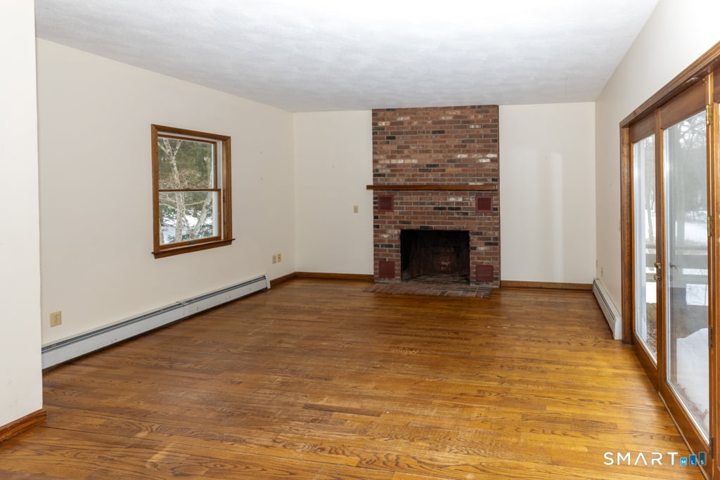 7 Hickory Hill Drive Photo 9