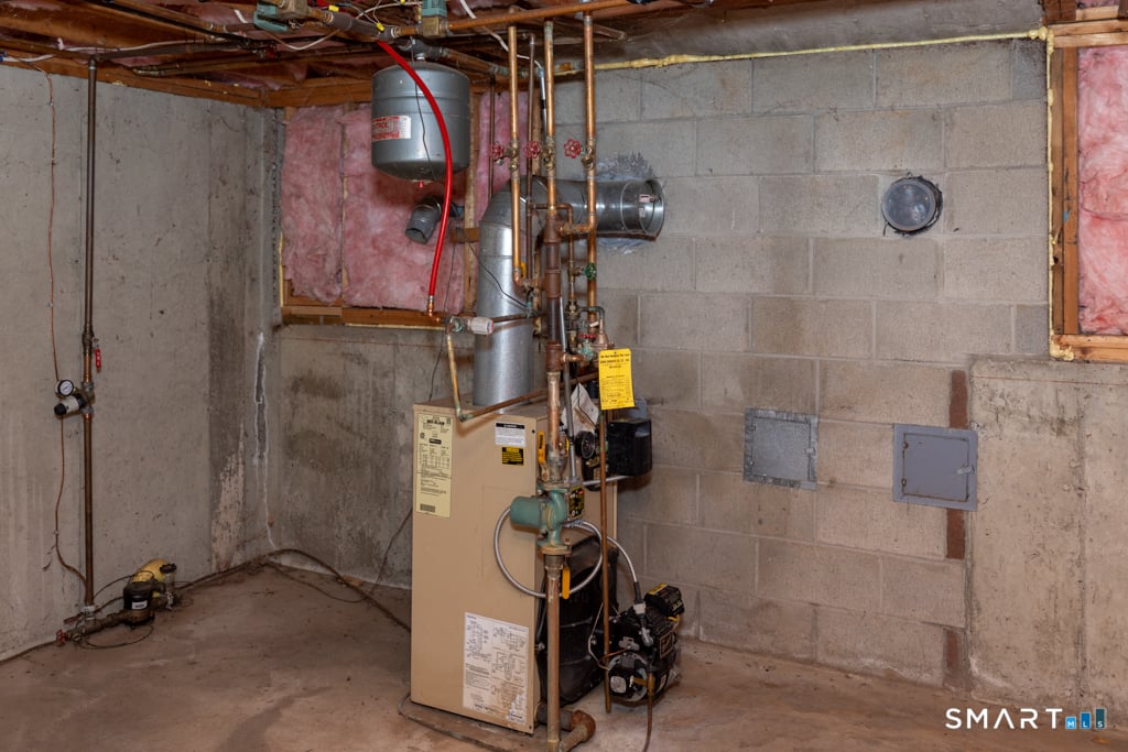 7 Hickory Hill Drive Photo 28