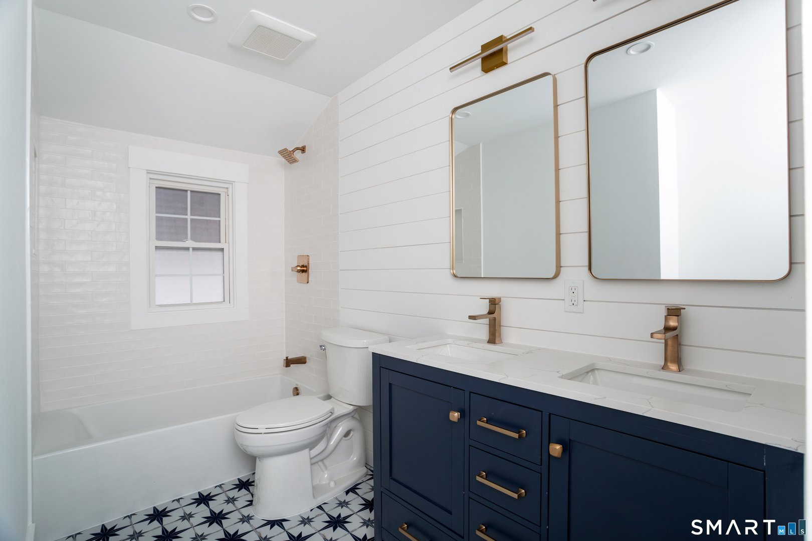 212 High Clear Drive Photo 8