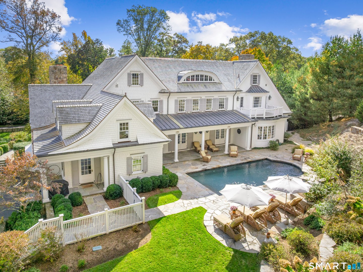 10 Cross Road Photo 5