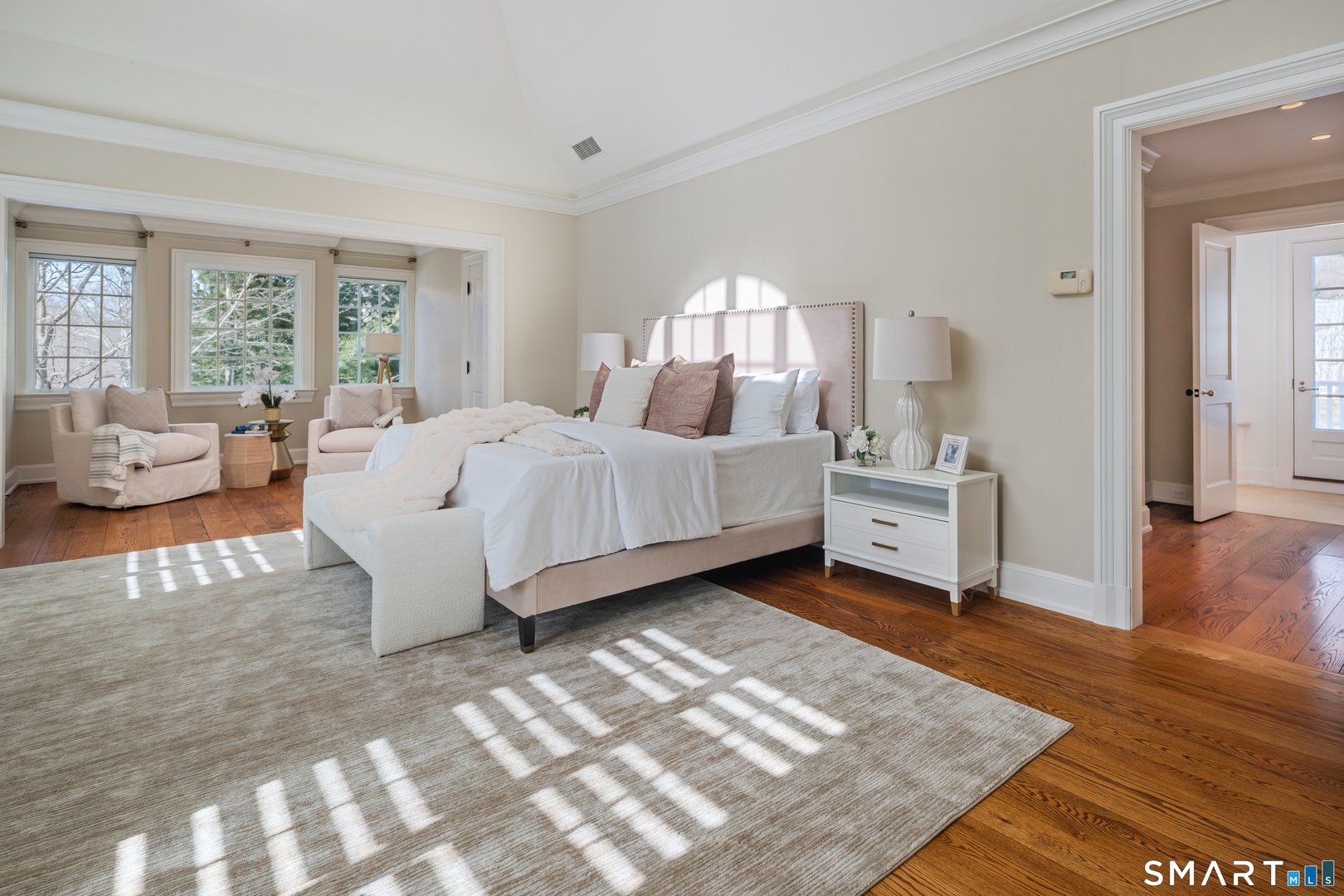 10 Cross Road Photo 27