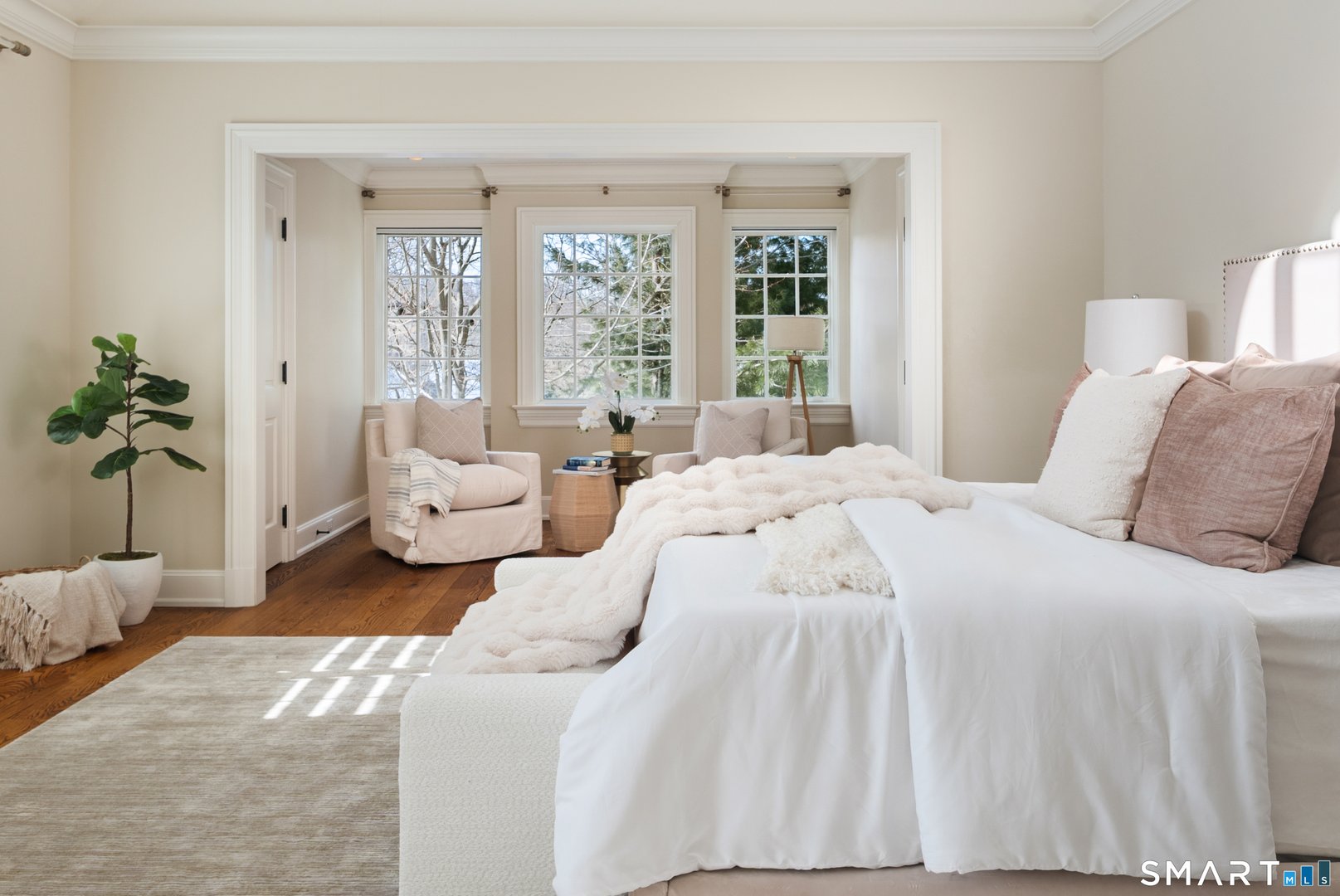 10 Cross Road Photo 28