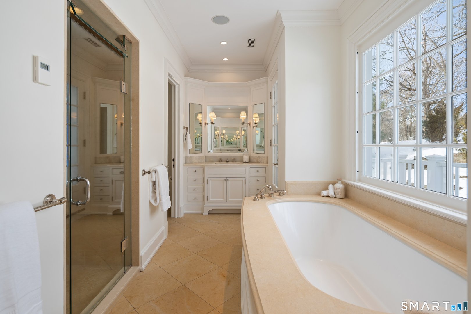 10 Cross Road Photo 29