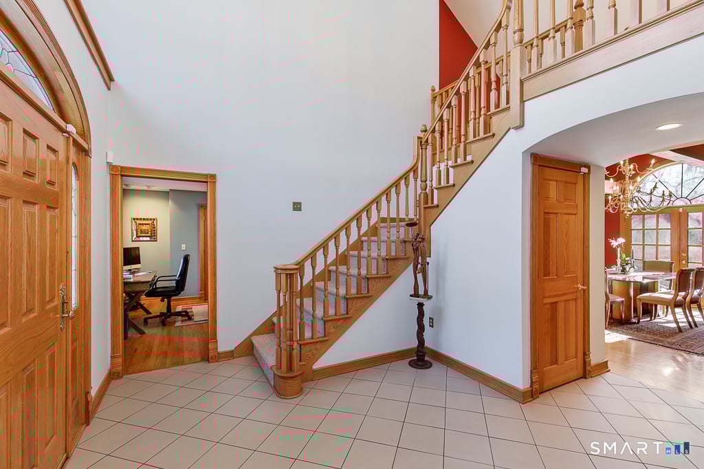 56 Penny Lane Photo 4