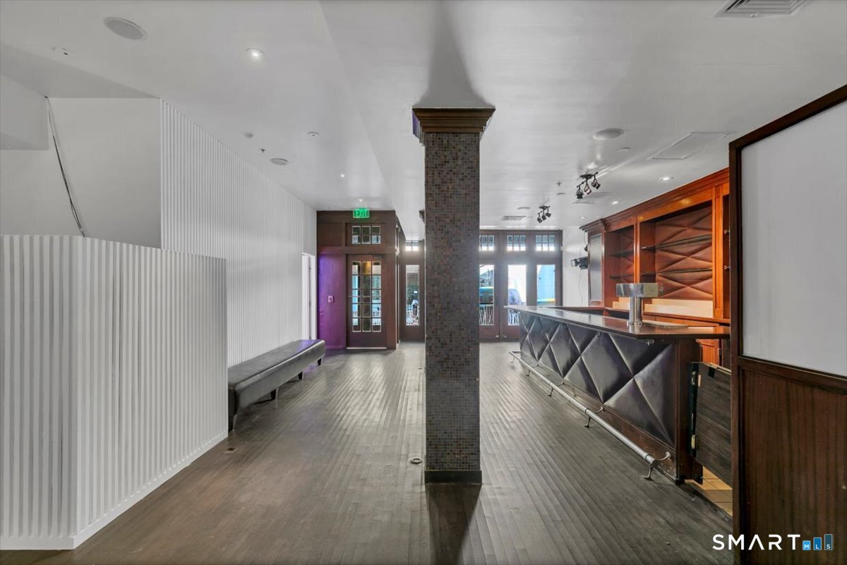 99 Orange Street Photo 19