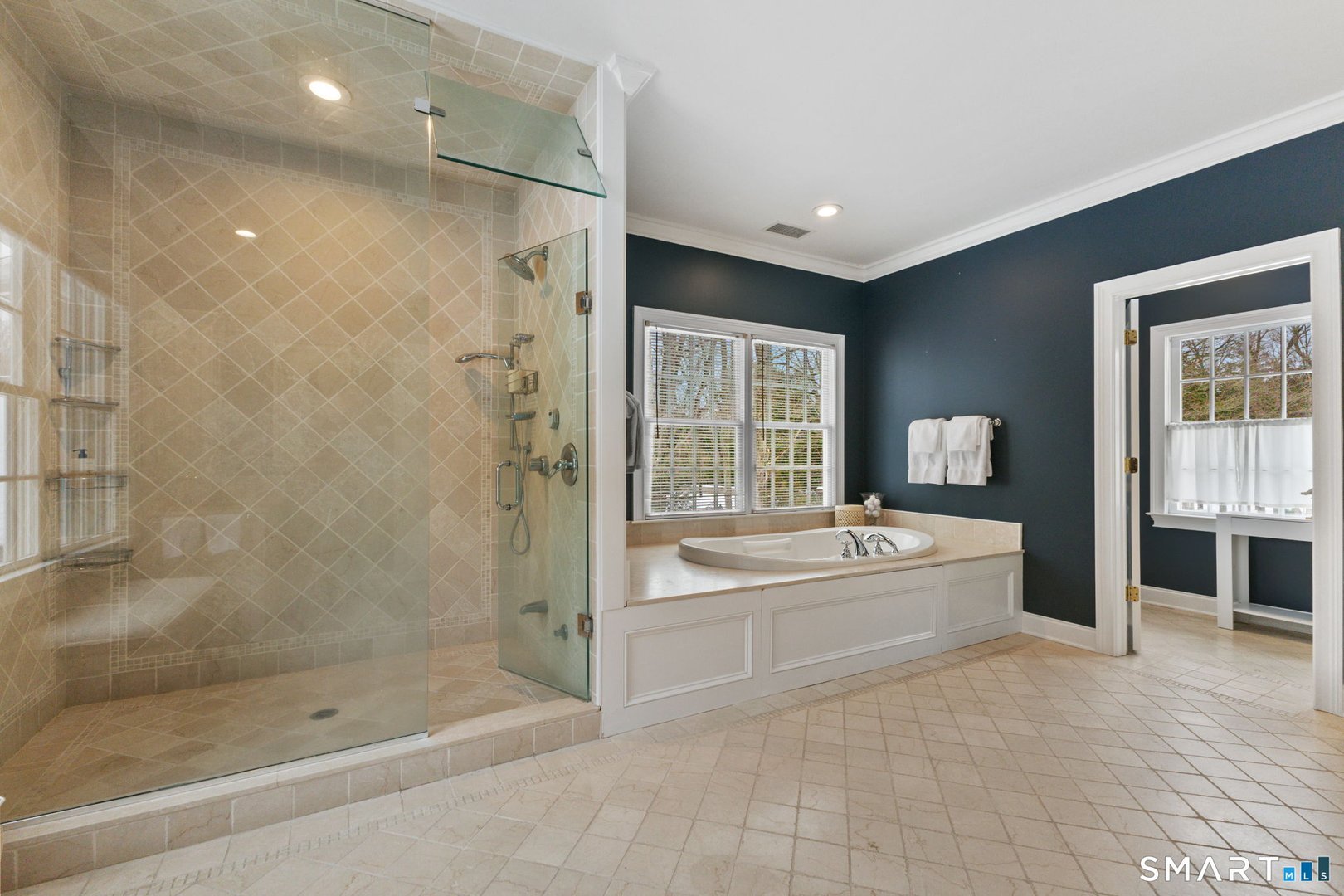 10 Pheasant Hill Road Photo 20