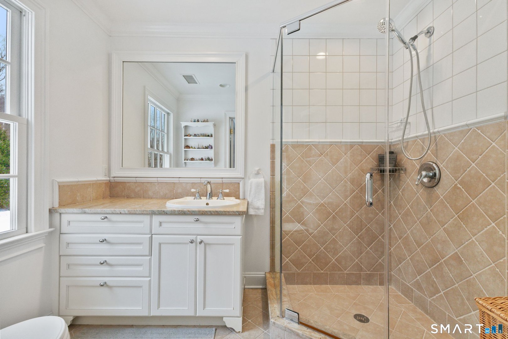 10 Pheasant Hill Road Photo 25